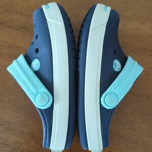 Crocs kids Baya band toddler size 6/7